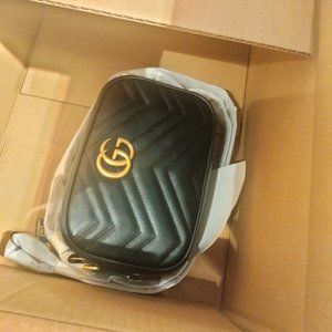 Gucci Mini Leather Marmont Shoulder Bag